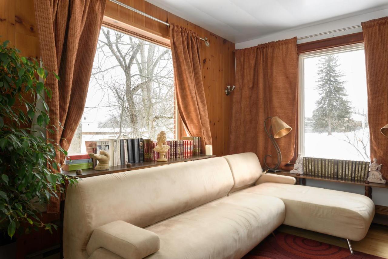 Maison Sherman's House Bed & Breakfast